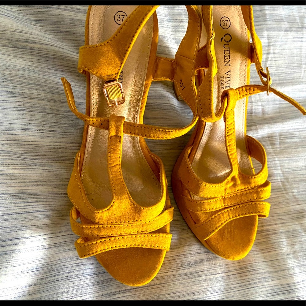 Queen viva ( uk brand) yellow sandals